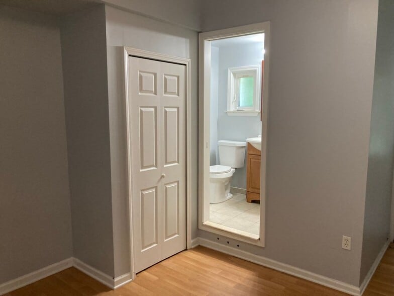 Building Photo - 11231 29 Mile Rd