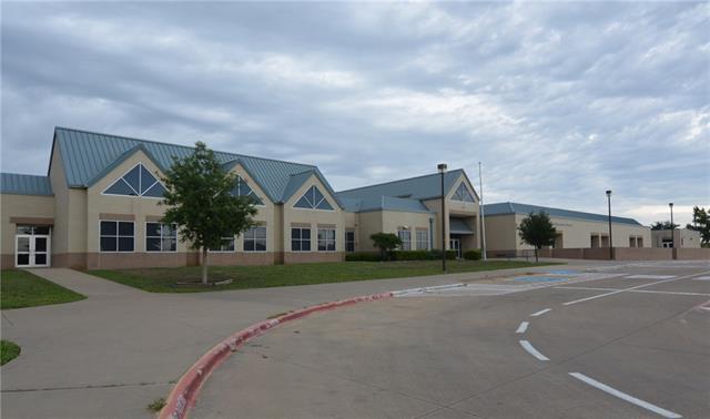 Building Photo - 2908 Bahar Dr