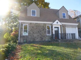 Building Photo - 2904 Myer Blvd