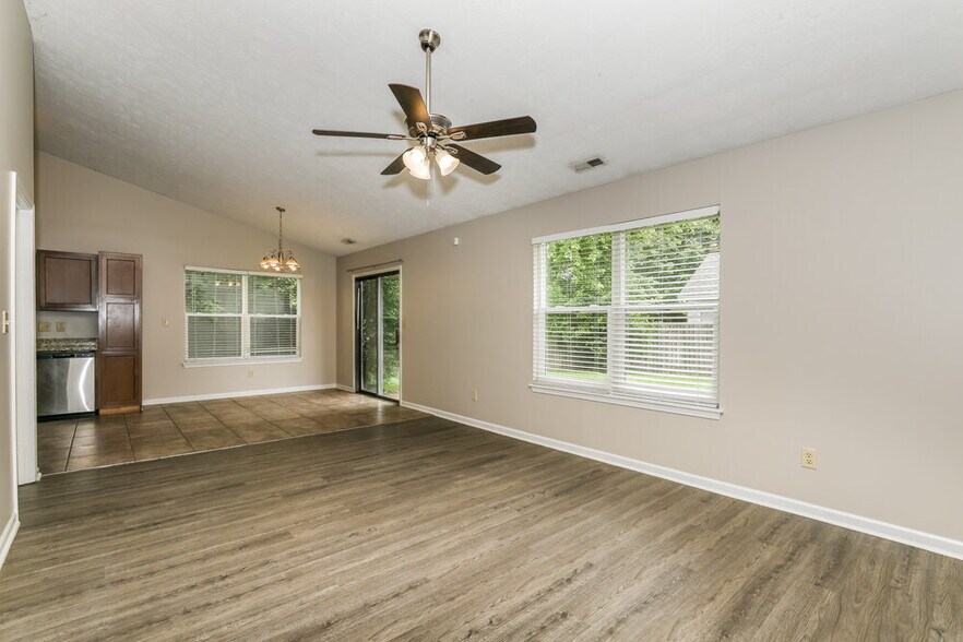 Building Photo - 5631 Nodlehs Ct