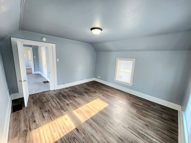 Building Photo - 13th Street Duplex