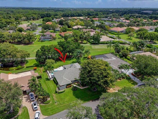 Building Photo - 15 Balfour Rd E