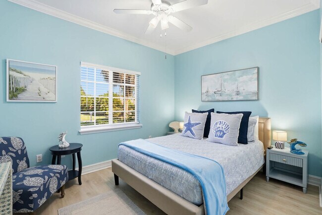 Building Photo - 3011 Pine Tree Dr