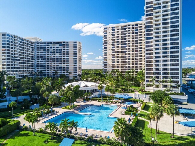 Building Photo - 500 Three Islands Boulevard