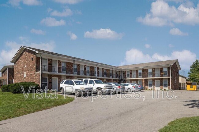 Primary Photo - 4806 Saddlebrook Ln
