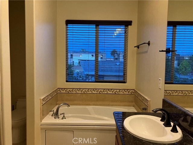 Building Photo - 128 E Broadway