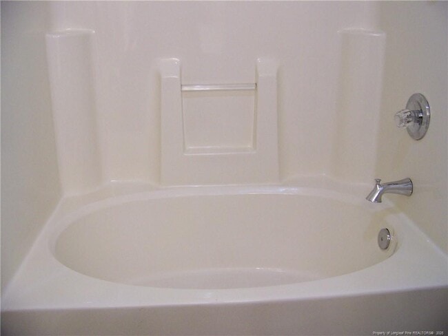 Building Photo - 513 Meadowland Ct