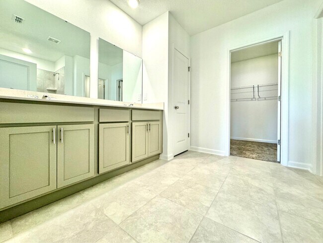 Building Photo - 1169 Deepwater Cir