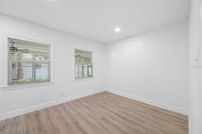 Building Photo - 255 37th St N