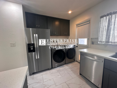 Building Photo - Charming 2-Bedroom Condo with Private Pati...