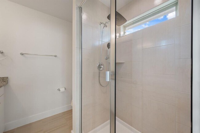 Building Photo - 603 White Steppe Way
