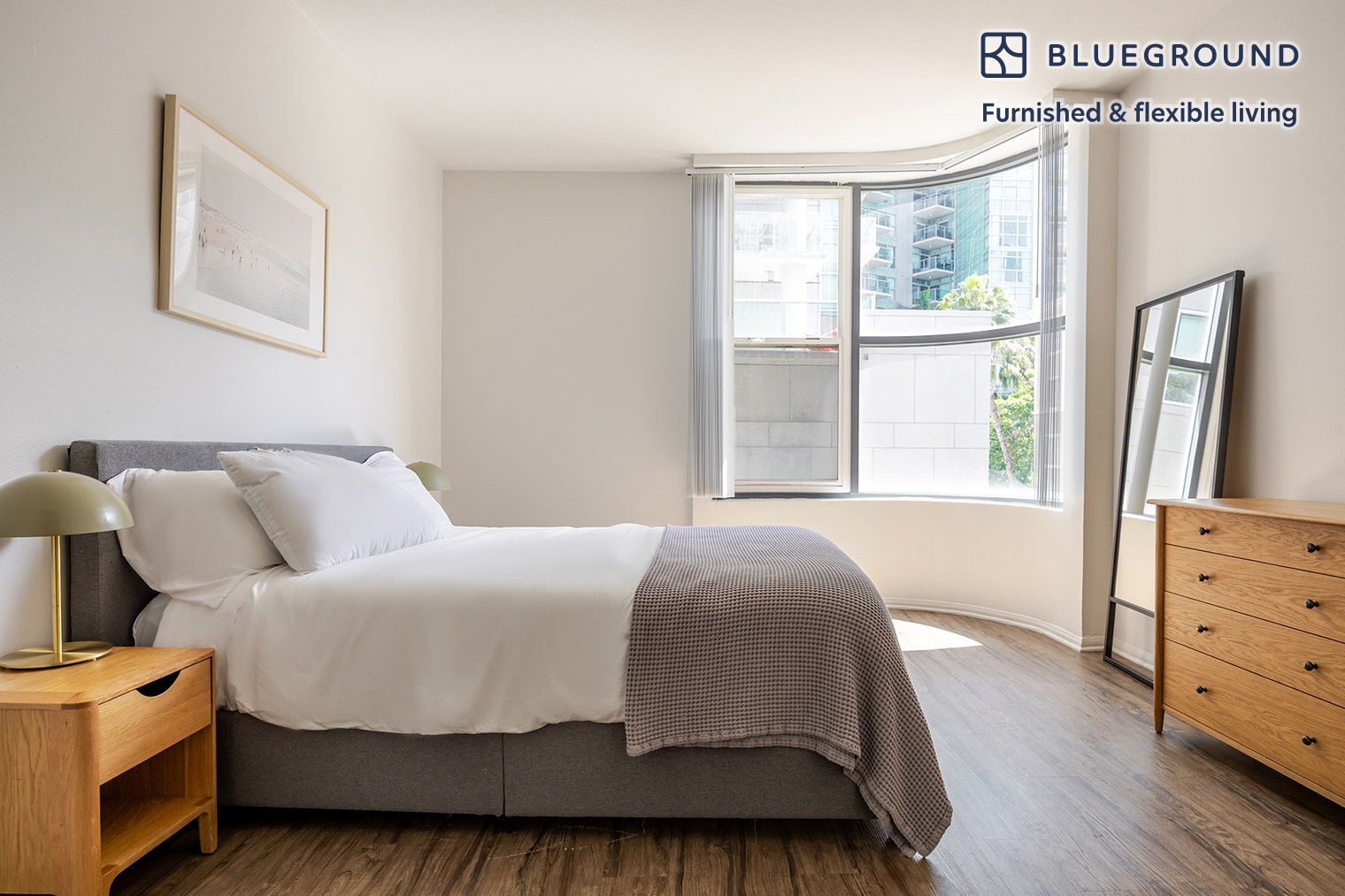 Building Photo - 13603 Marina Pointe Dr