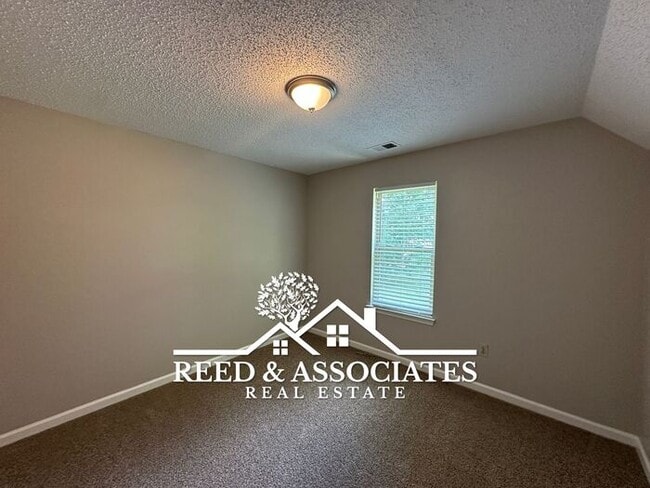Building Photo - Great Olive Branch Home in Quiet Neighborhood