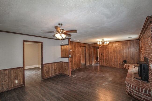 Building Photo - 6228 Rocky Ford Rd