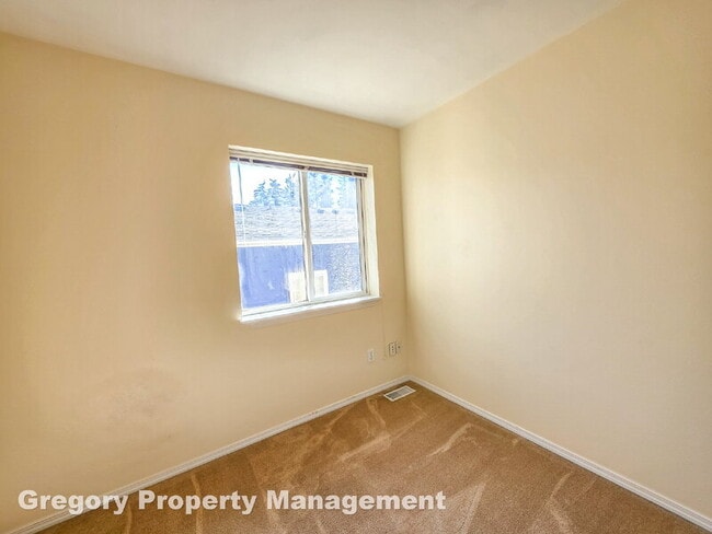 Building Photo - 12026 89th Pl NE