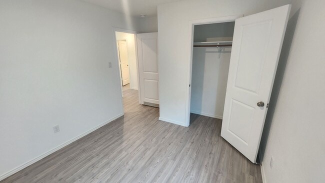Building Photo - 2815 Charpak Dr