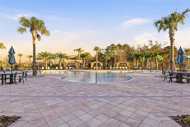 Building Photo - 6962 Jared Oaks Dr