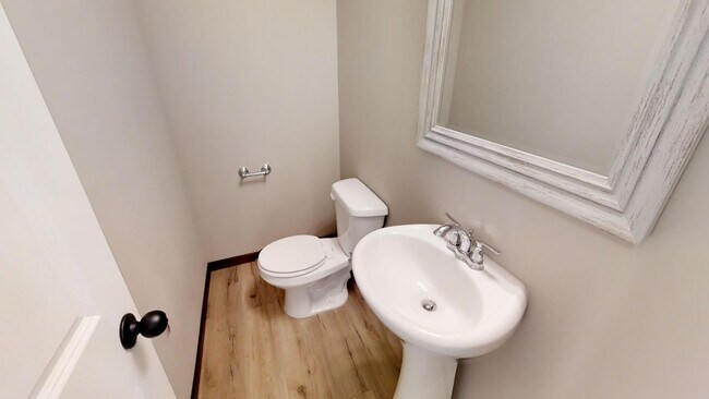 Building Photo - 8720 E Harry St