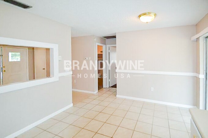 Building Photo - 4117 E Okara Rd