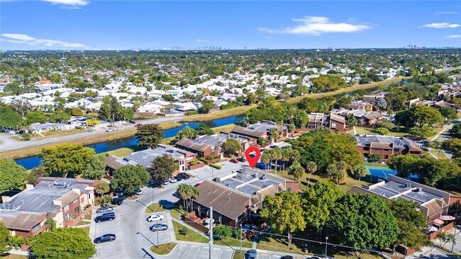 Building Photo - 6241 SW 116th Pl