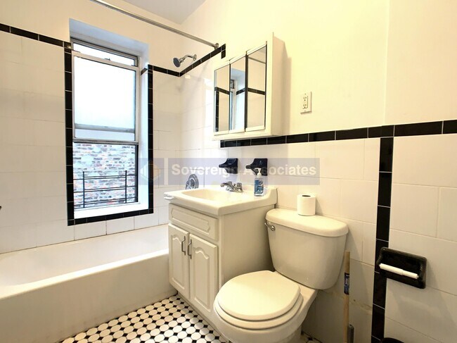 Building Photo - 600 West 196th Street