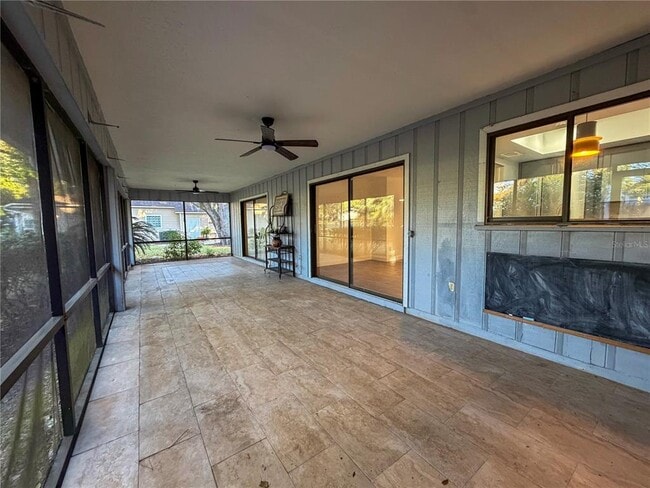 Building Photo - 6242 NW 105th Ave