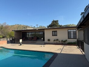 Building Photo - 3590 Buchanan St