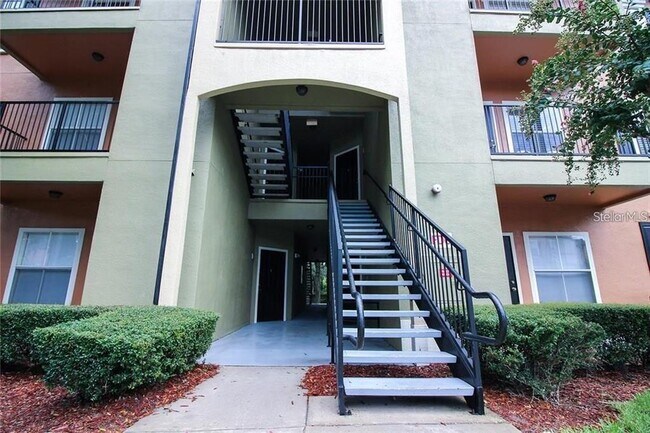 Building Photo - 6029 Westgate Dr