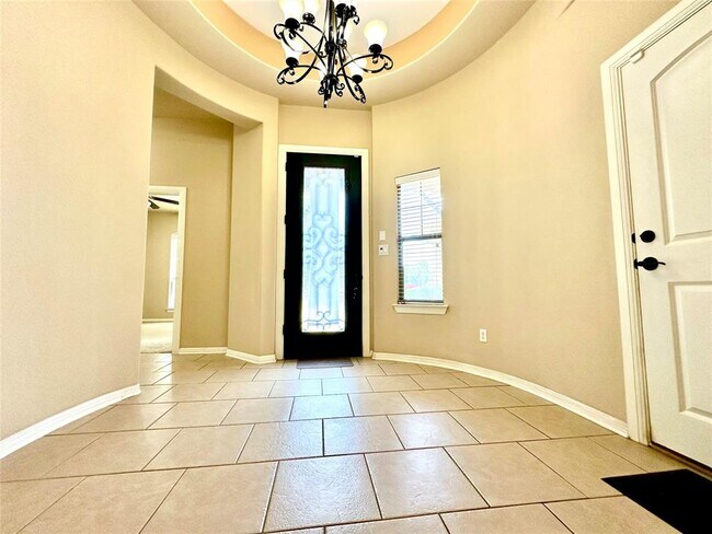 Building Photo - 512 Brown Juniper Way