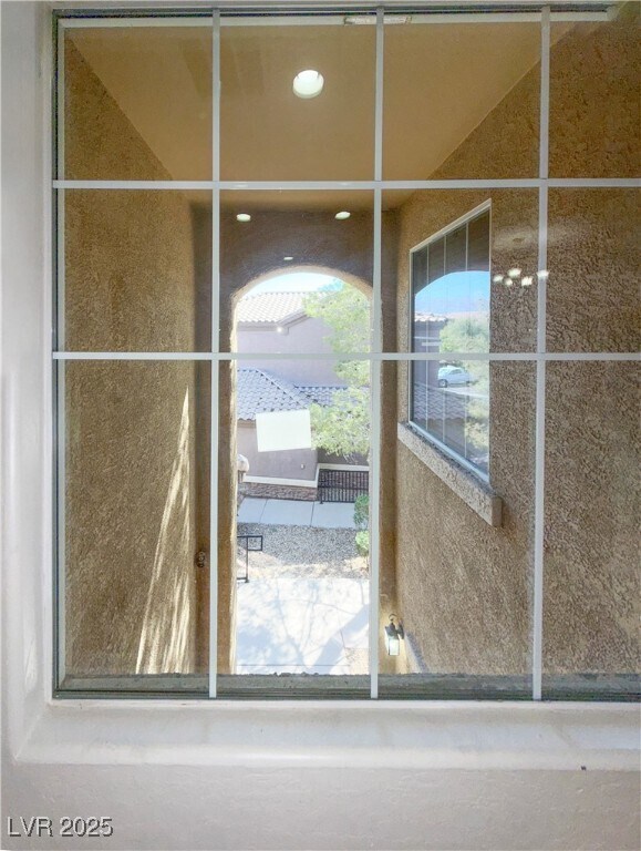 Building Photo - 6868 Sky Pointe Dr