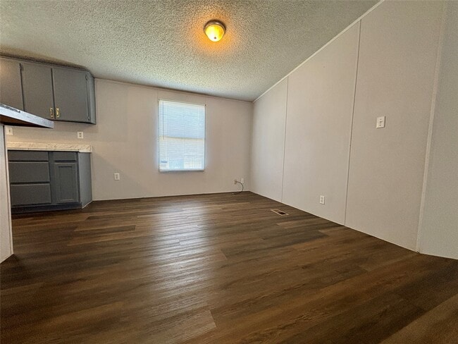 Building Photo - 13092 Enchanted Vista