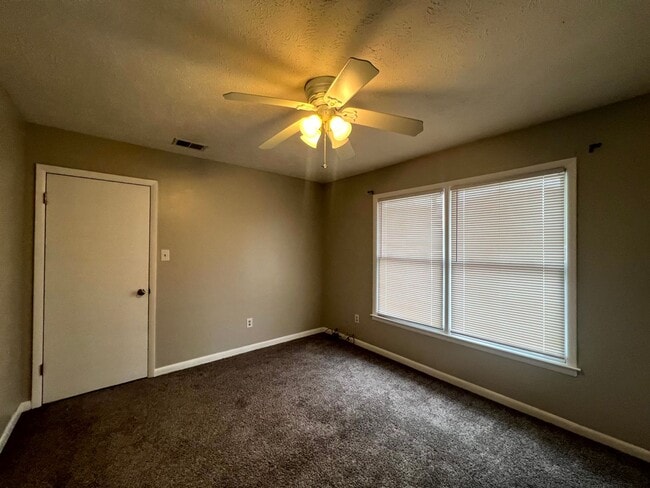 Building Photo - 6820 Winchester St