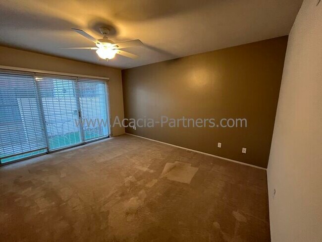 Building Photo - Dorado Country Club Estates