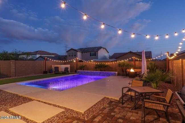 Building Photo - 9547 W Chama Dr