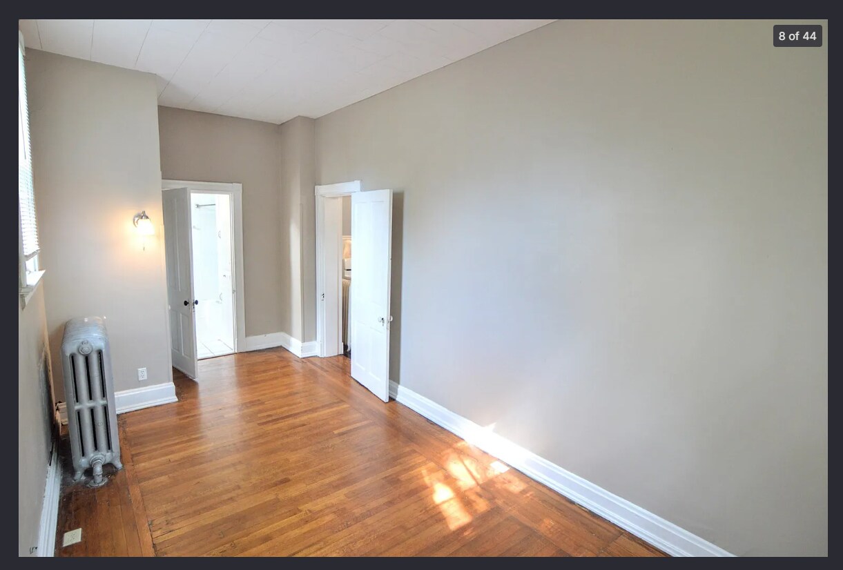 Building Photo - 416 6th Ave