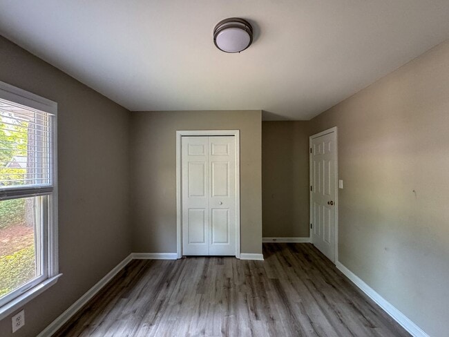 Building Photo - Charming 4 Bed 2 Bath Home in Jack Britt