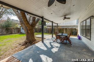 Building Photo - 1017 Silvertree Blvd