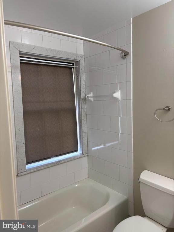 Building Photo - 413 Prince St