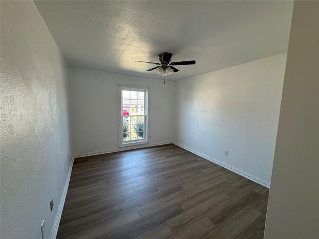 Building Photo - 4945 Wampler Dr