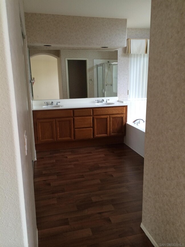Building Photo - 821 Verin Ln