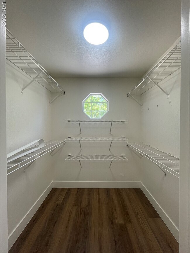 Building Photo - 2538 Furnace Creek Ave