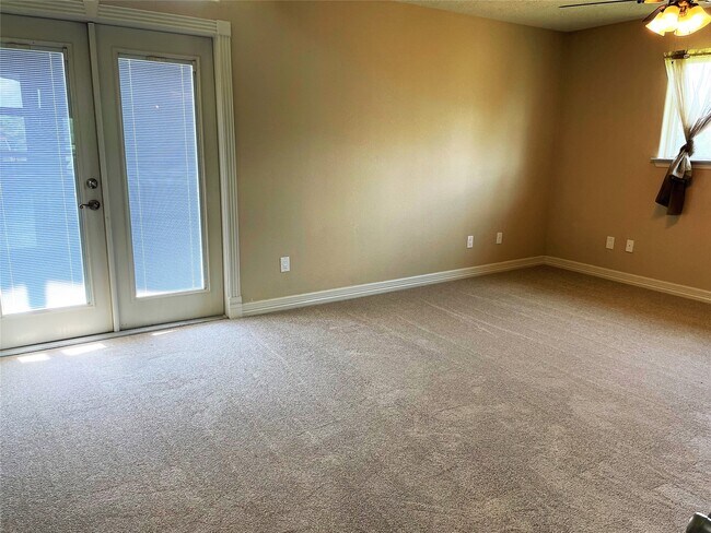 Building Photo - 20527 Rio Villa Dr