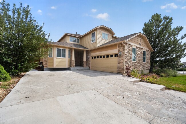 Building Photo - 20600 E Dartmouth Dr
