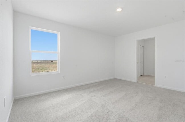 Building Photo - 2756 Lookout Rdg Rd