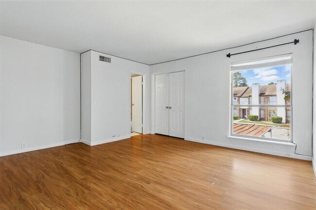 Building Photo - 17230 Imperial Valley Dr