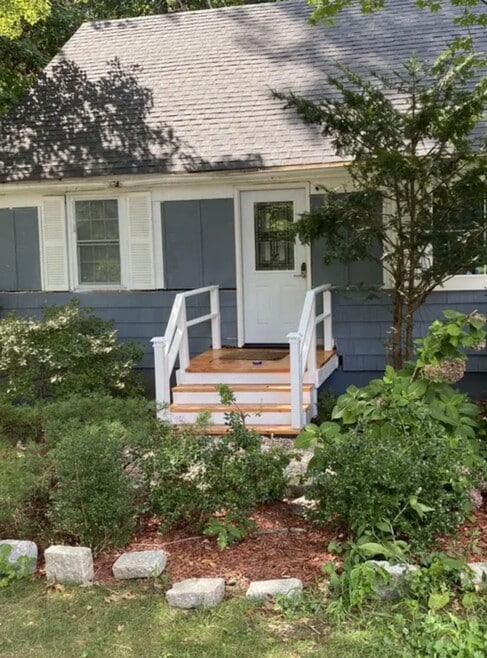 Building Photo - 70 Pitt St