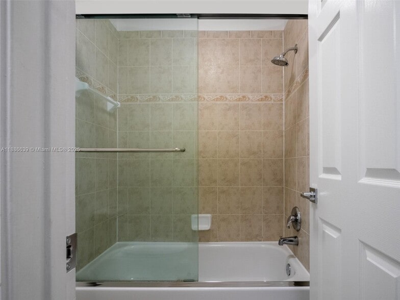 Building Photo - 19282 Seneca Ave