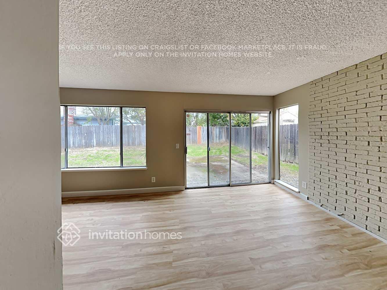 Building Photo - 5633 Vista Oak Way