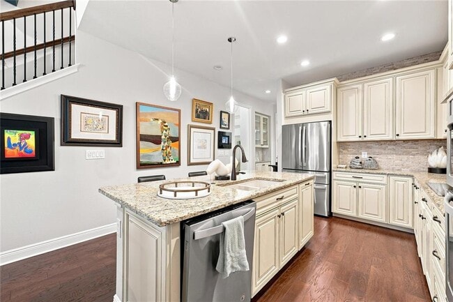 Building Photo - 3684 Fescue Ln
