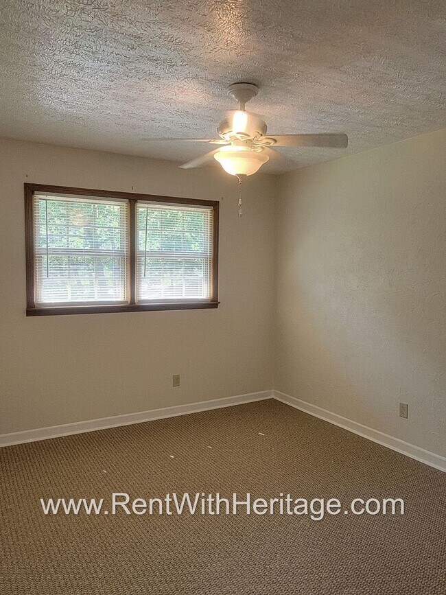 Building Photo - Gorgeous 3bd/2bath Brick Home/ Attention To Detail/ Upgrades Galore/ Great Location
